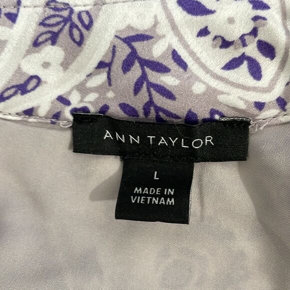 Ann Taylor Women’s Large Dress Long Sleeve Floral Silky Belted High Neck Purple - Picture 6 of 9